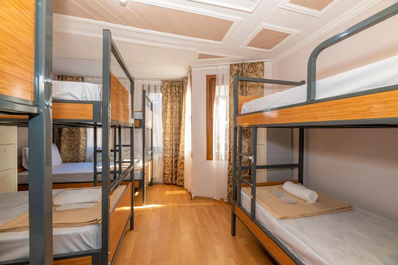 Taksim Wooden House Hostel اسطنبول المظهر الخارجي الصورة