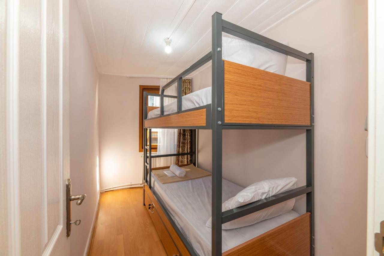 Taksim Wooden House Hostel اسطنبول المظهر الخارجي الصورة