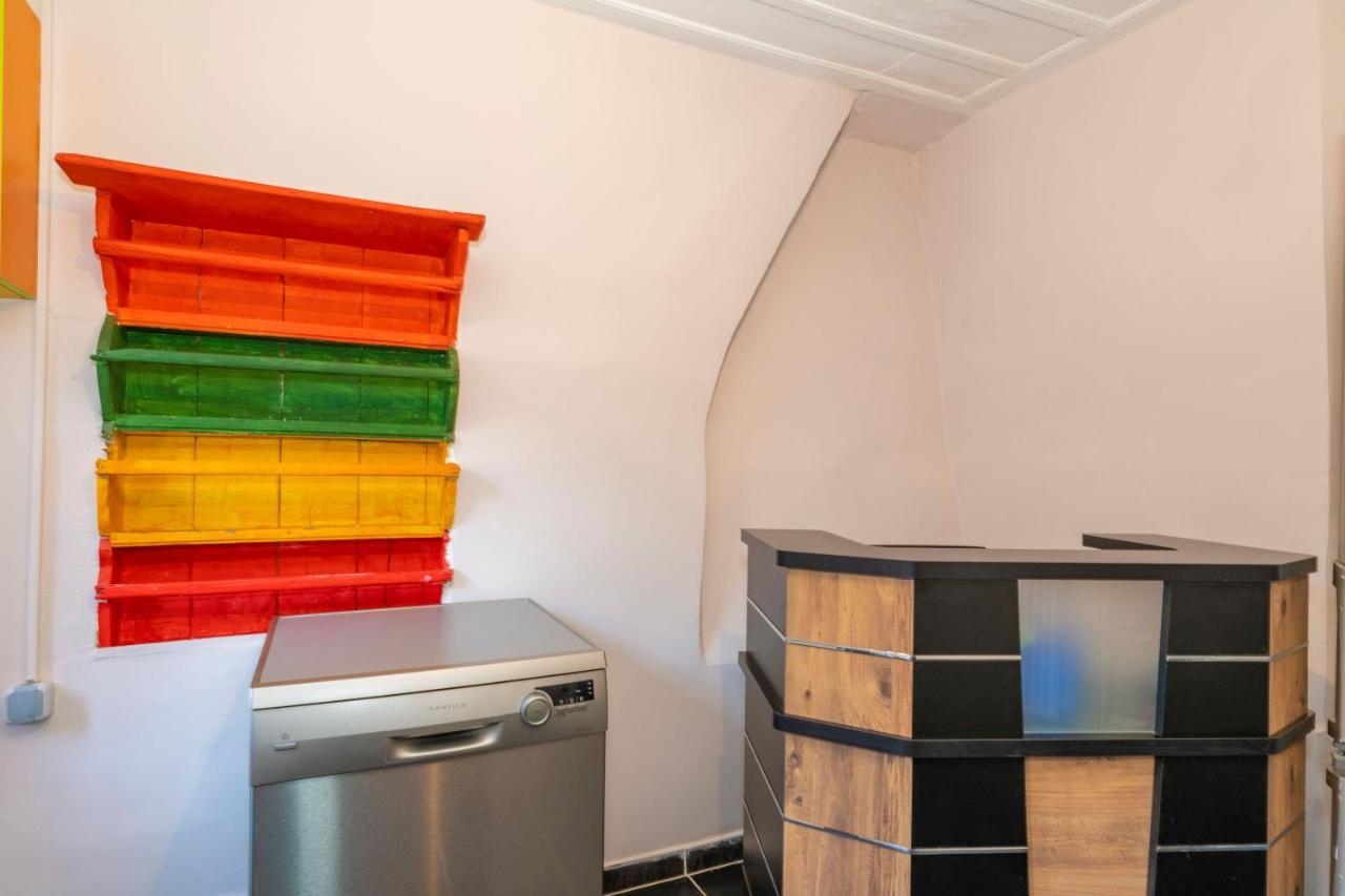 Taksim Wooden House Hostel اسطنبول المظهر الخارجي الصورة