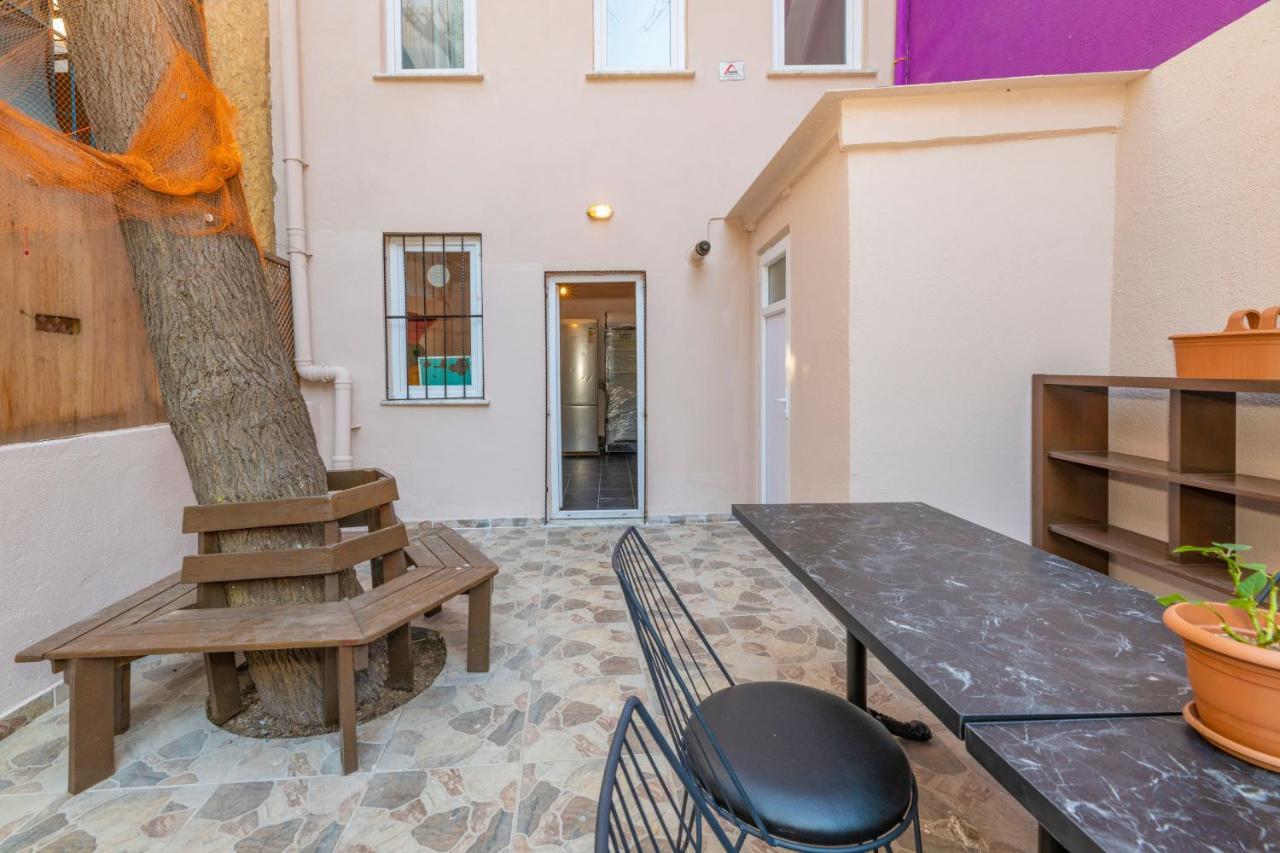 Taksim Wooden House Hostel اسطنبول المظهر الخارجي الصورة